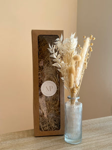 Dárkový box Fenty s mini kytičkou a vázou